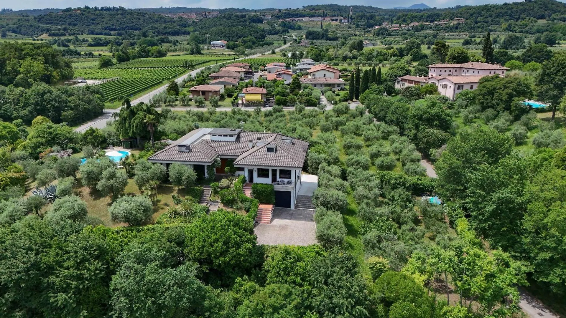 Вилла La Hills Luxury Loft Пуэньяго Италия